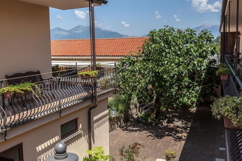 Hotel Albergo Ristorante Il Ciclope Arpino Exterior foto